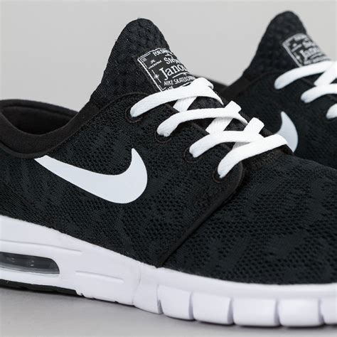 stefan janoski max white black